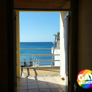 https://casa-de-playa-beach-house-aguadilla.comcaribbean.com